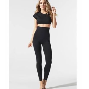Blanqi Everyday Highwaist Postpartum + Nursing Support Leggings